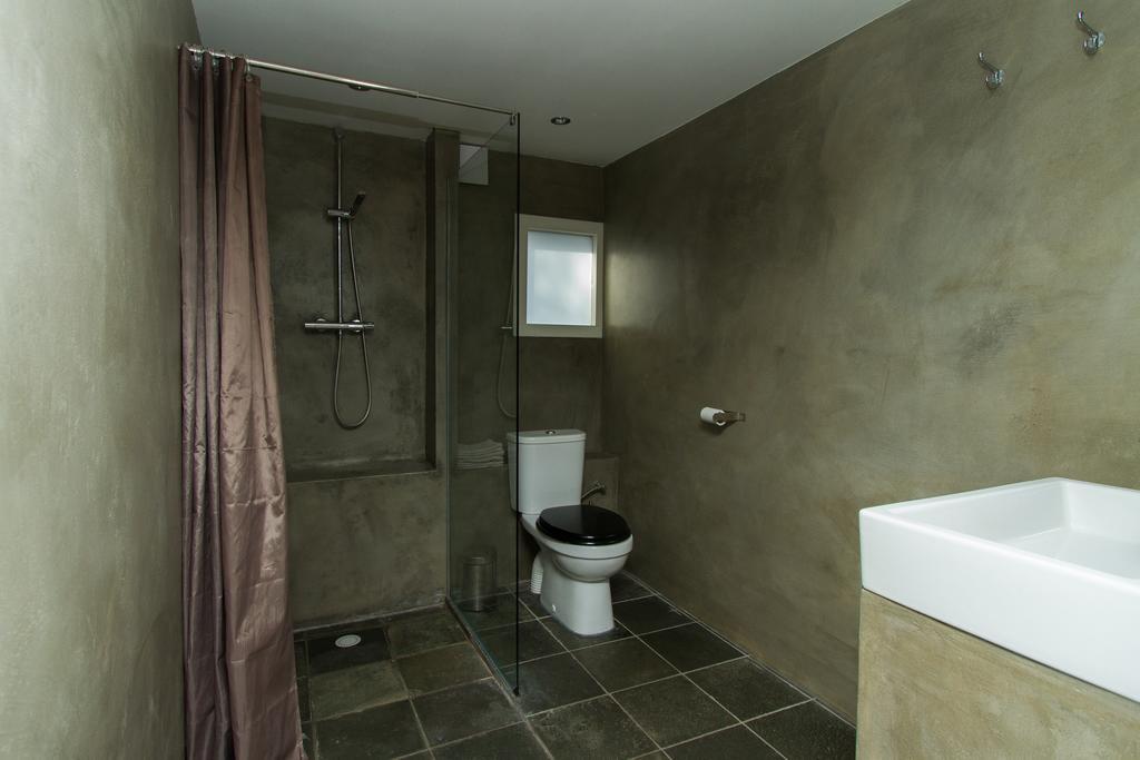 Paardenstal, Private House With Wifi And Free Parking For 1 Car Lägenhet Weesp Exteriör bild